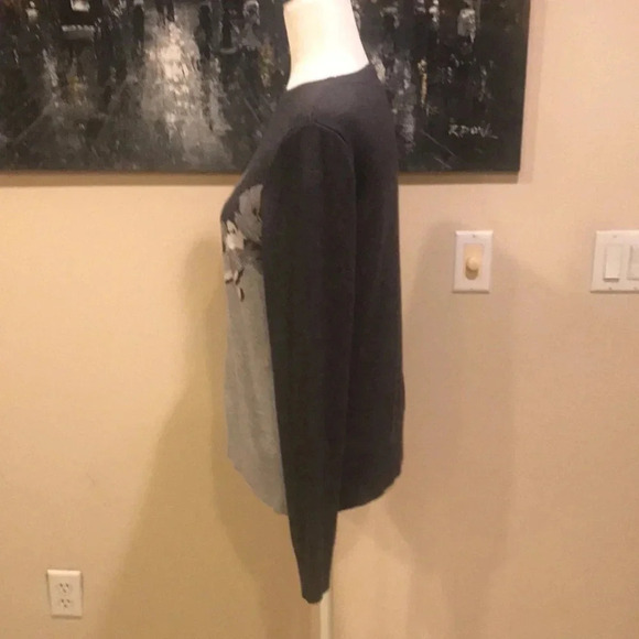 Bass Classic Gray Floral Front Pullover Sweater-Large - Picture 5 of 5